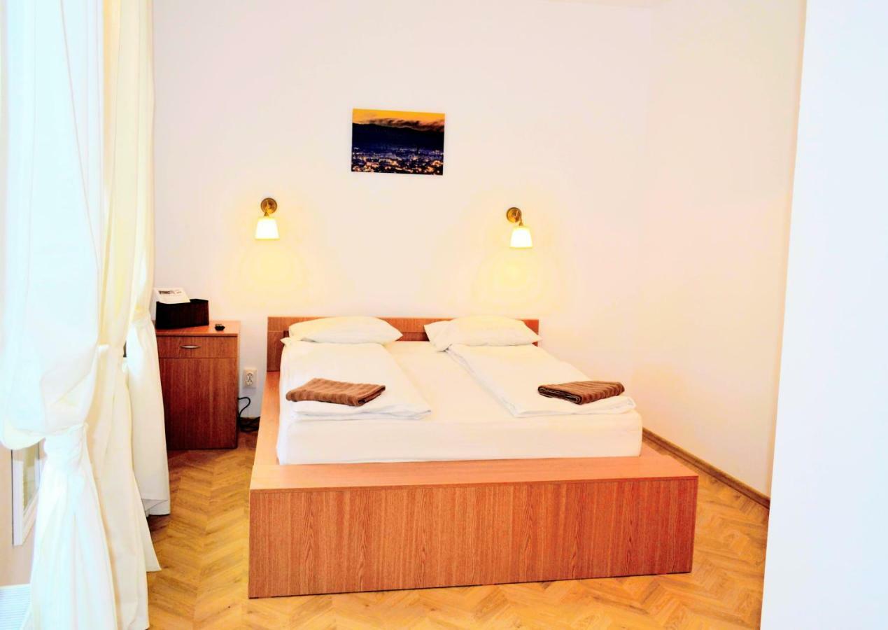 Apartament Turnul Pielarilor Studios Sibiu Exteriér fotografie
